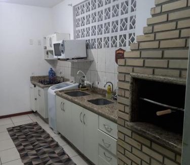 Florianopolis House | Quartos palhoça