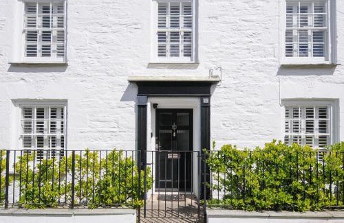 Charlestown House | Quay House