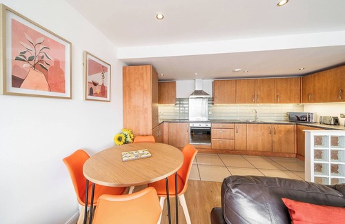 Dundee Apartment | Quayside Apartment - City Quay Comfort