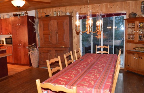 Mauricie Ski Chalet | Quebec, chalet at lake Carillon