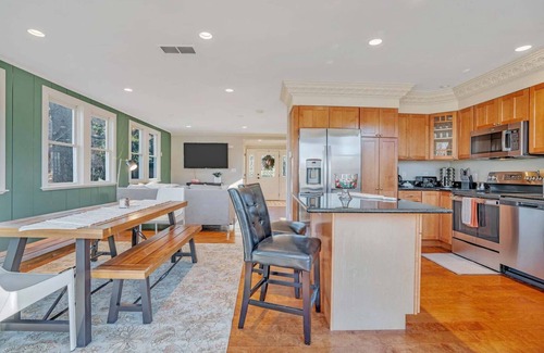 Quechee Condo | Quechee Village Getaway | The Cottage on Main