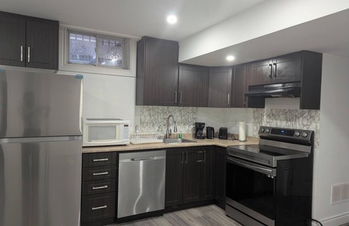 Grand River South Apartment | Queen bed occupancy with attached washroom - Close to YKF airport