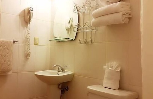 Fort Gary Hotel | Queen Bee Hotel