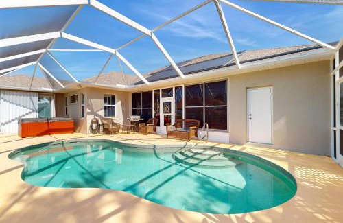 Port Charlotte House | Queen Charlotte