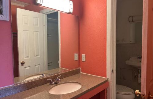 Elizabeth City Hotel | Queen Elizabeth Motel