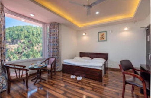 Theog Resort | Queen Himya Resort Kufri Shimla