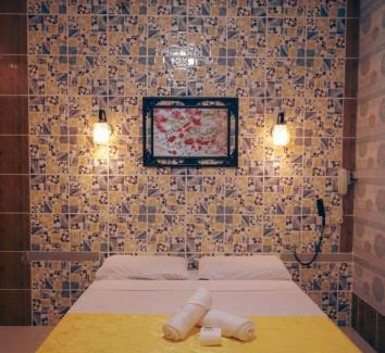 Virac Hotel | Queen Maricel Inn