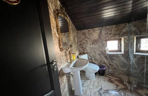 Eforie Apartment | Queen Room with Sea View