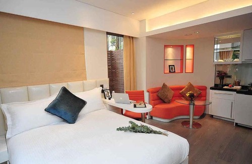 Wan Chai Apartment | Queen's 100