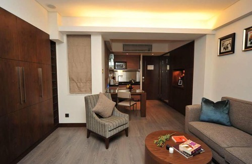 Wan Chai Apartment | Queen's 100