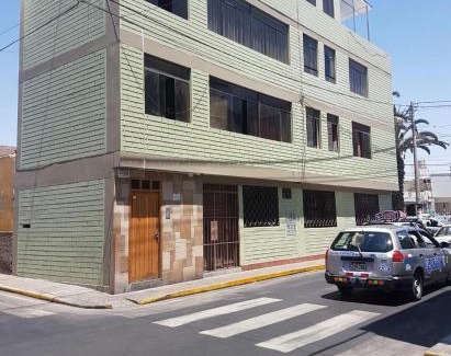 Tacna Apartment | Queen's Residence VIP