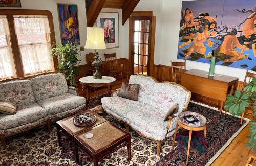 Bayfield Bed & Breakfast | Queen's View Bed and Breakfast