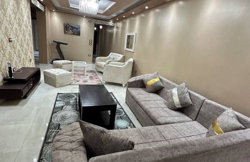 Kafrat al Jabal Apartment | Queen & Safe Apartment
