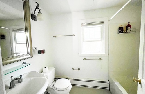 Lexington House | Queen size bed room , enough size room , work and study