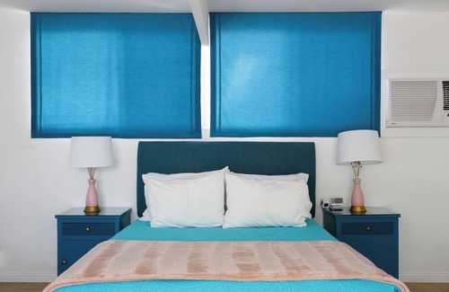 Desert Park Estates Hotel | Queen Studio | Patio, Pool, Firepit, Near Downtown