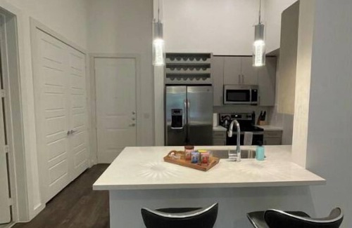 Richardson Apartment | Queen suite | Private Patio