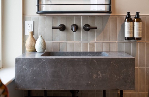 Fishtown House | Queen Suite with Living Room for Extended Stays