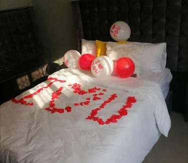 Durban House | Queens And Kings Lodge