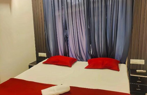 Waksai Villa | Queens castle
