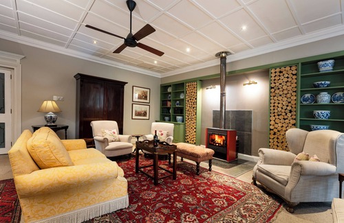 Oudtshoorn Hotel | Queen’s Hotel by BON Hotels