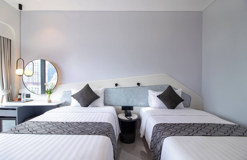 Thanon Phaya Thai Hotel | QUEENSLAND HOTEL BANGKOK
