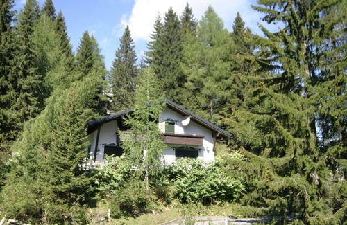 Sonnenalpe Nassfeld Ski Chalet | Queitly Located Chalet near Resort Center of Nassfeld