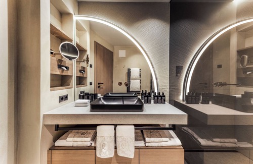 San Martino in Passiria Hotel | Quellenhof See Lodge