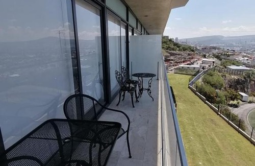 Queretaro Apartment | Queretaro Dep de lujo, para 5 o 6 huéspedes, alberca