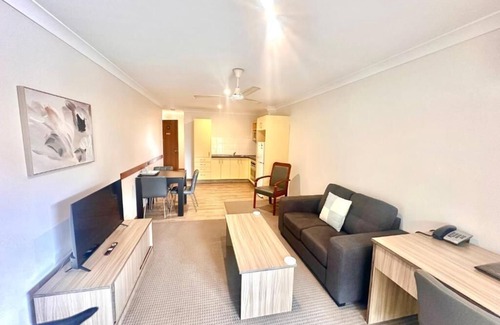 Ascot Hotel | Quest Ascot