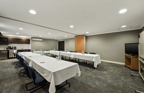 Dandenong Apartment | Quest Dandenong