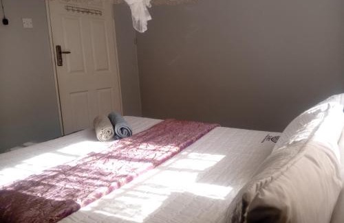 Lilongwe Bed & Breakfast | Quest