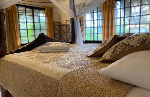 Los Naranjos Cabin | Quetzal Dorado Eco-Lodge by Mareygua