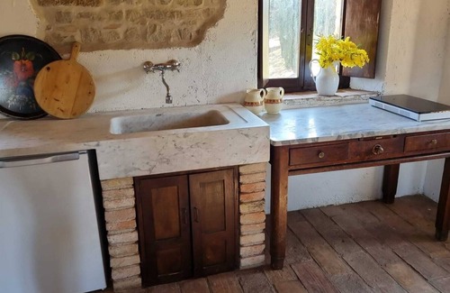 Monte Roberto Apartment | QUI VOGLIO. A most wonderful Agriturismo.