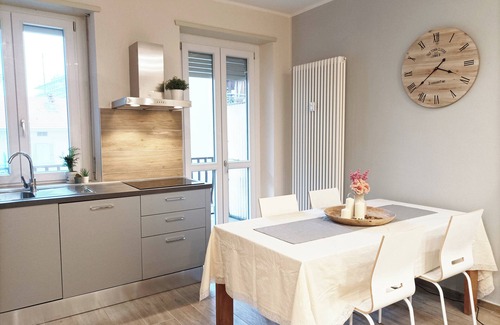 Rione Centro Apartment | Quick Home - Edera - One Bedroom Apartment, Sleeps 4