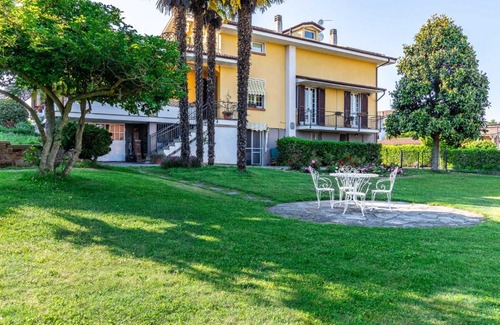 Alice Castello House | Quick Home Garden Apt