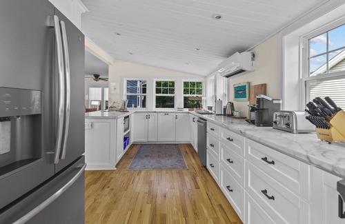 Quidi Vidi House | Quidi Vidi Village | Hot Tub | 4 Bedrooms | 2 Bathrooms
