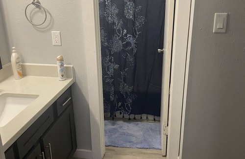 Clodine Condo | Quiet 1BR Condo Near Downtown