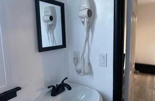 Maxwell Park Apartment | Quiet 1BR Retreat Near SF