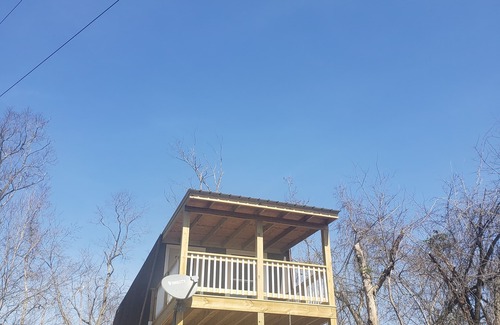 Athens Cabin | Quiet 2 bedroom A-frame cabin located 5 miles from East State Street.