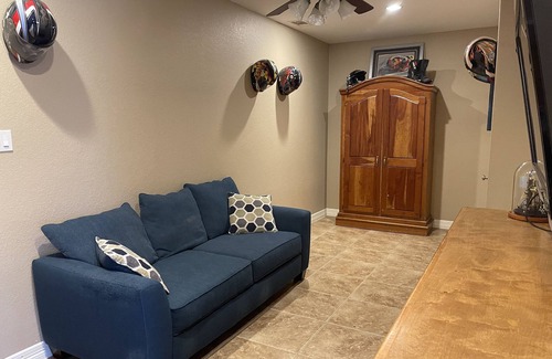 Beach City House | Quiet 2 Bedroom Guest Suite with backyard oasis.