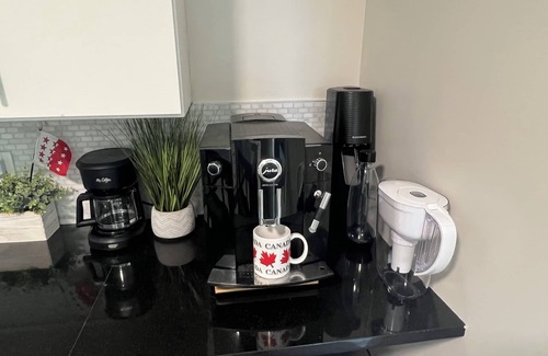 Bath House | Quiet 2-bedroom house with WiFi, AC and garden in Bath