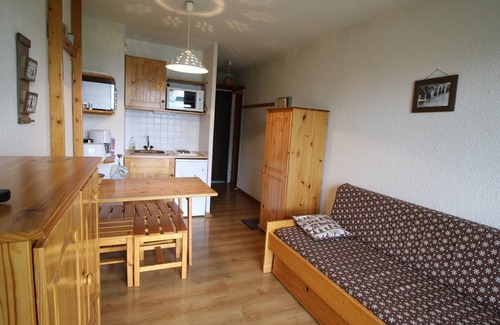 Auris Apartment | Quiet 2-room apartment, 300m from slopes with free parking - Auris en Oisans