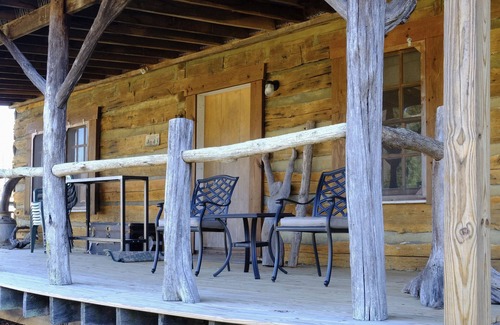 Arrington Cabin | Quiet 200 year old cabin with modern amenities.