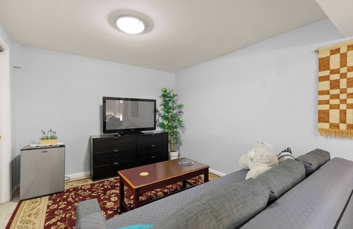 Springfield House | Quiet 2BR Basement Suite w/Office, Private Entrance - Near DC & Shops
