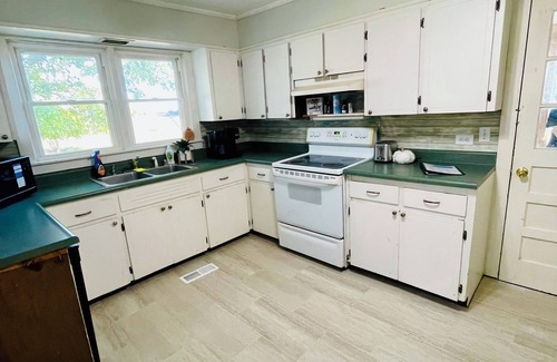 Marion House | Quiet 3-bedroom house in Mexico, Kentucky