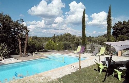 Brignoles House | Quiet 4* gîte, private heated pool, relaxation, panoramic views, astronomy
