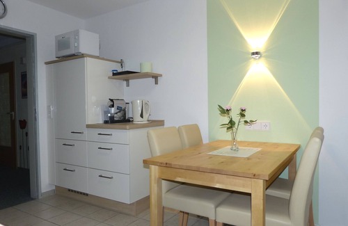 Borken Apartment | Quiet 4*-holiday home, non-smoking apartment, Borken lake area