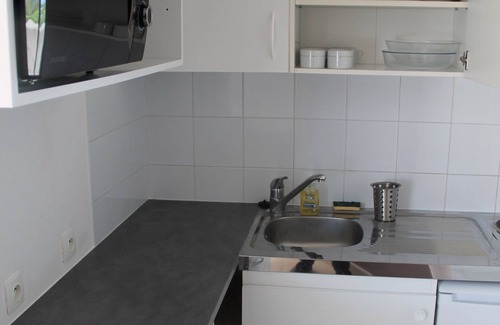 Nieul-sur-Mer House | Quiet 4-person house with patio 10 minutes from La Rochelle and Ile de Ré