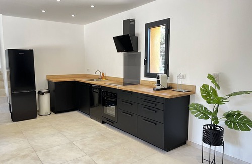 Mouans-Sartoux Villa | Quiet 4P detached villa + parking