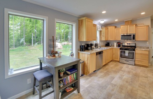 Felch House | Quiet 5-Acre Escape in Iron Mountain w/ Fire Pit!